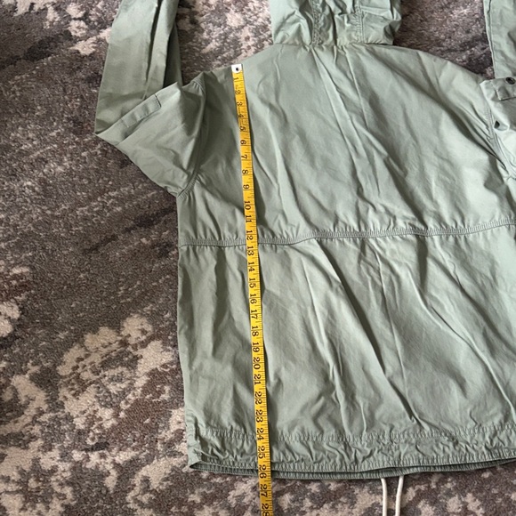 Urban Outfitters Sage Windbreaker Jacket - Picture 10 of 10